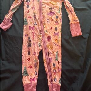 Little Sleepies 6/12 Nutcracker zippy